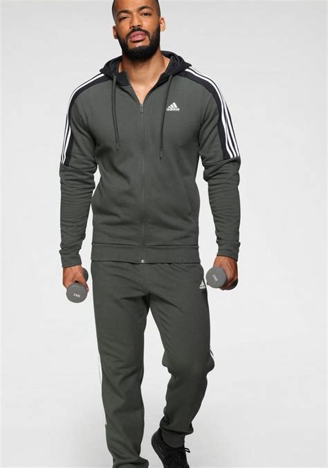 adidas jogginganzug.